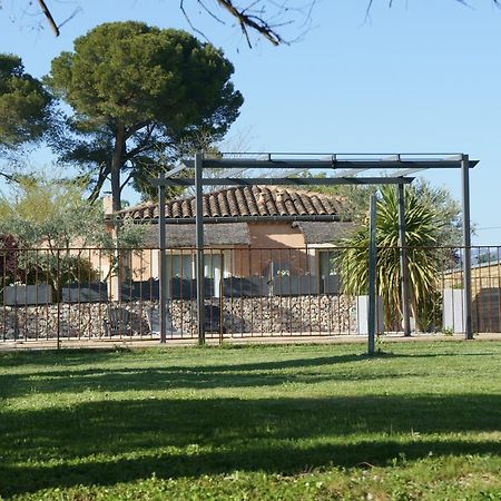 Résidence Les Peupliers Loriol-du-Comtat Exterior foto