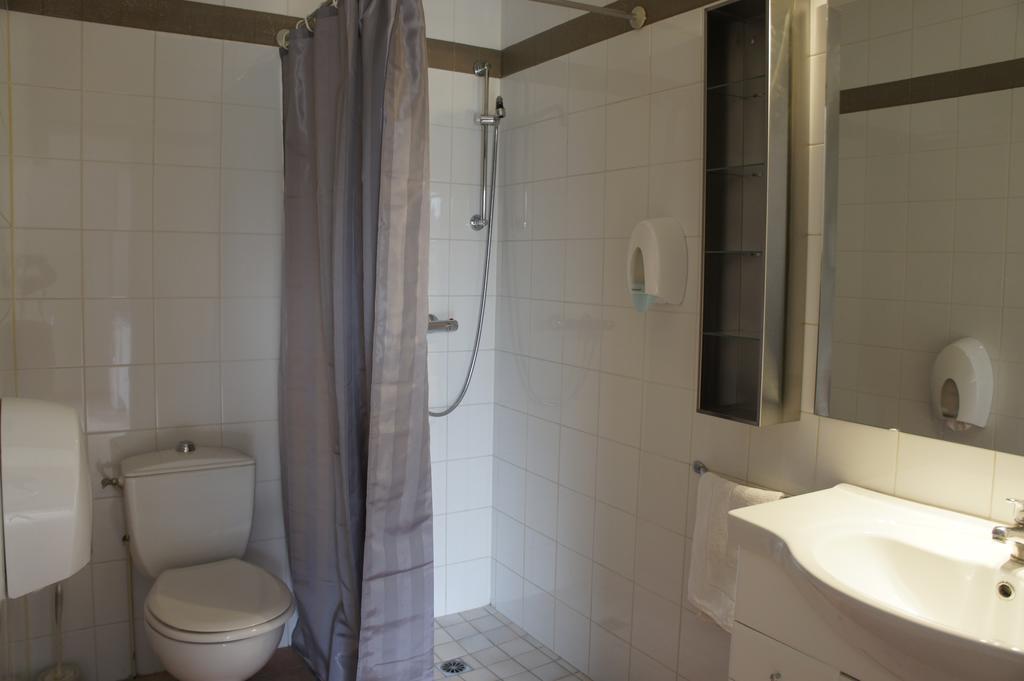 Résidence Les Peupliers Loriol-du-Comtat Habitación foto